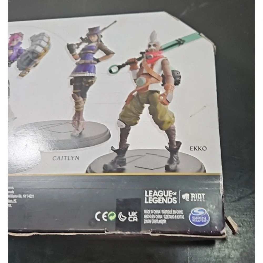 League of Legends NIB Dual Cities LIMITED 1st EDITION Champion Collection SEALED